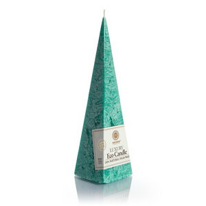 Palm wax candles: Pyramid Green